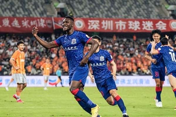 大连功勋外助跟老东家打破, 已拒却进入磨砺, 条款给我方雇佣管家