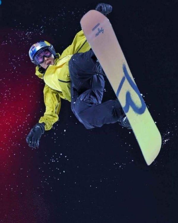 苏翊鸣获单板滑雪大跳台寰宇杯赛季总冠军