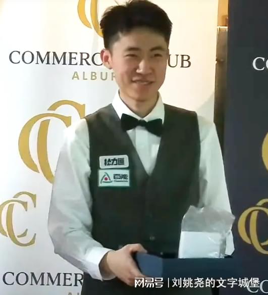 斯诺克红包赛场面：中国军团保7争10，2将待定，00后压哨入围？