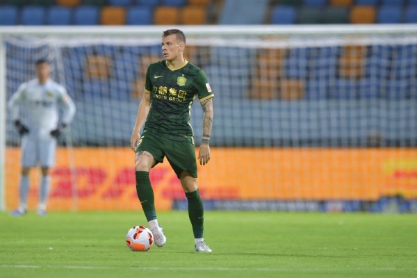 博主：原河北、国安外助梅米舍维奇接近加盟青岛西海岸