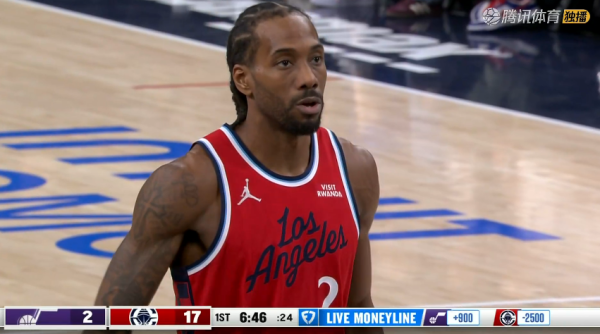 快船六连胜！小卡45+7+3，赛后哈登走入通谈，小卡一把抱住李凯尔