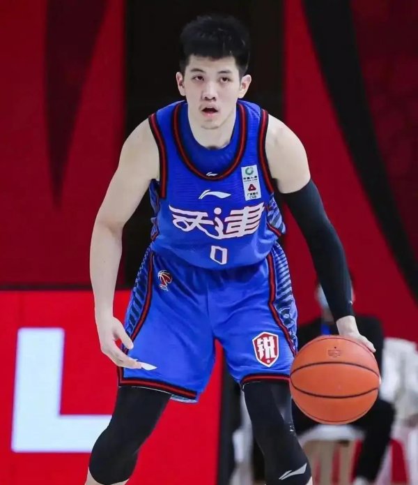 天津狂胜同曦20分！原土奇兵爆发成枢纽，郭士强这下要头疼了