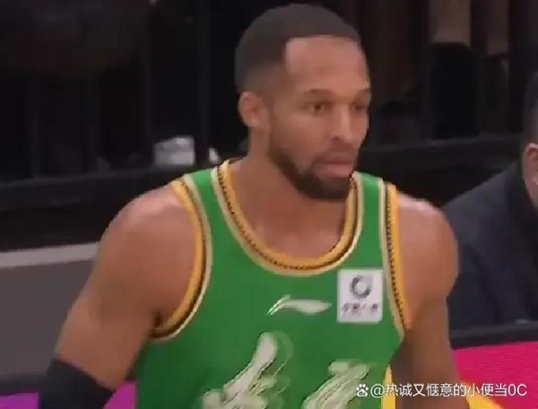 辽宁面面俱到三分火力爆棚，北控威望休养还在摸索，第四节裁判判罚引争议比赛节拍被打乱