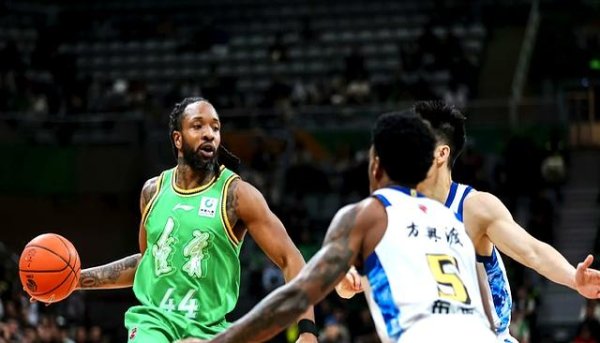 继伟复出！辽宁男篮主场对决北京北控，CCTV5直播，挫折错过