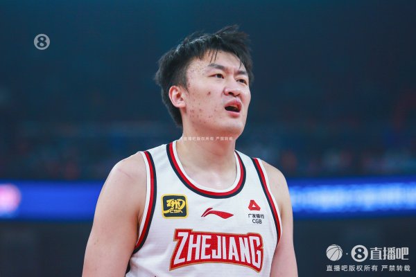 难救主！刘泽一12中6拿到15分11板4助3断 罚球2中2