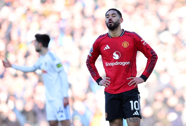 不明进球被吹！库尼亚：裁判说舍什科越位，但我铭刻他没参与进攻