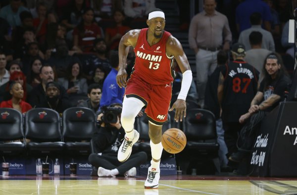 斯波：热巴韦尔搭档只怕遑急不排场 但能靠拼抢硬碰硬击溃敌手